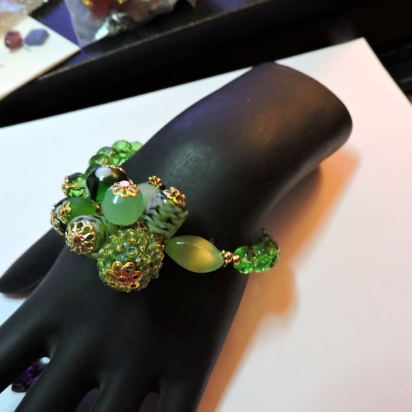 Cha Cha Charm Cluster Bracelets w/magnetic clasp ... CCCCB - Picture 4 of 16